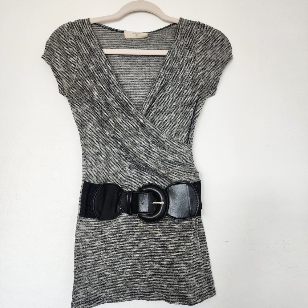 Blushed Y2K Wrap Blouse Small Gray Black Belted Knit Cap Sleeve Tunic Top